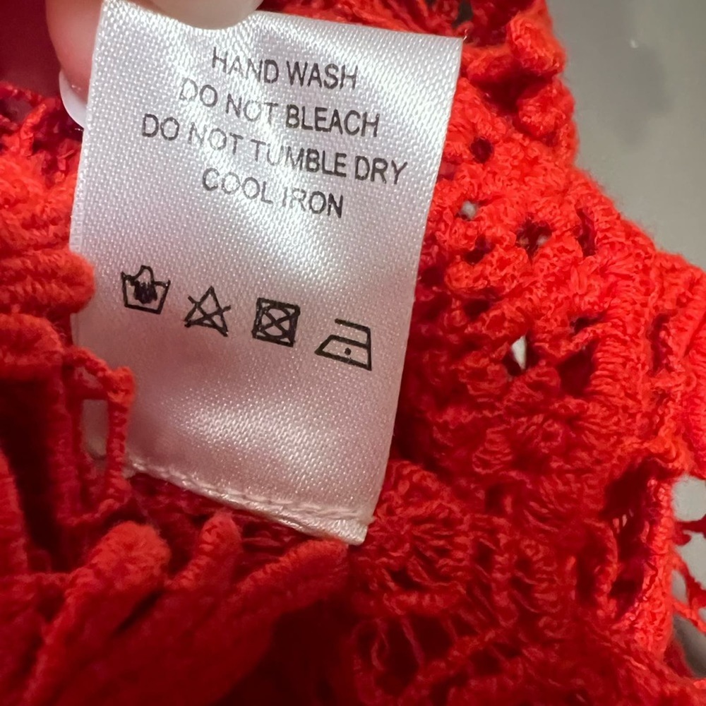NWT Tularosa Amelia Red Lace Crochet Cropped Off The Shoulder Blouse Top M - Picture 10 of 12